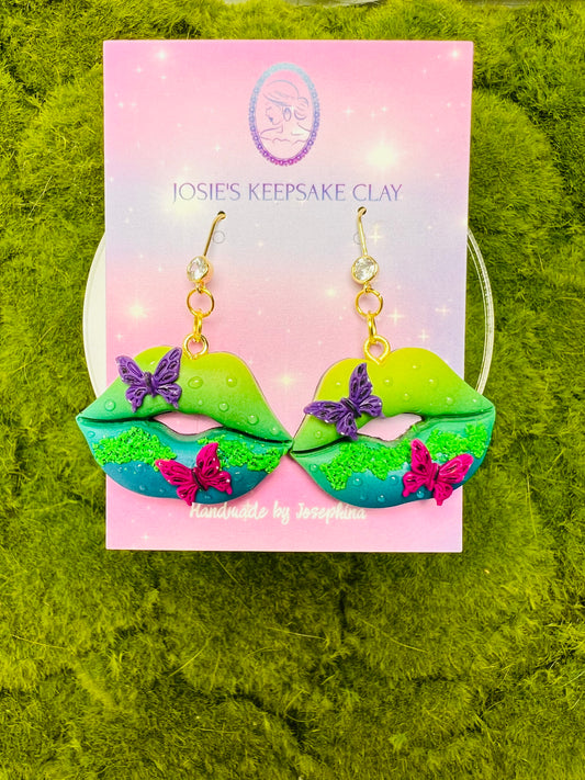 Nature’s Kiss earrings